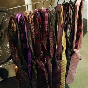 TIES! TIES! TIES! DOZENS FIRST $100 TAKES ALL